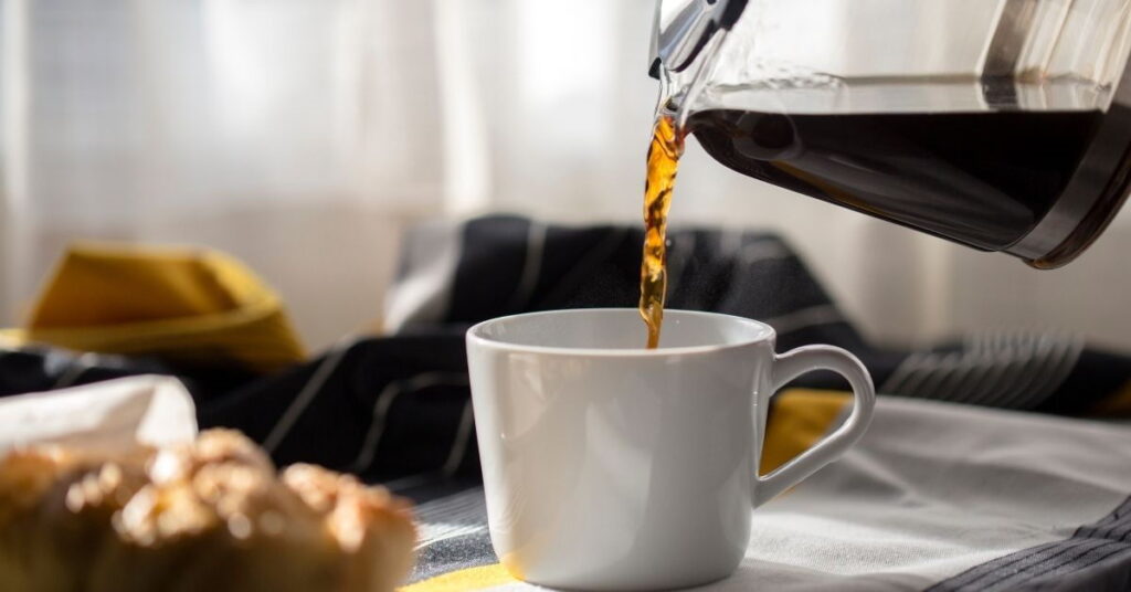 بهترین زمان نوشیدن قهوه برای پیشگیری از بی خوابی